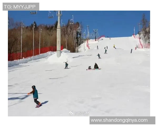 延边各滑雪场连续开板!快来体会滑雪戏雪之旅
